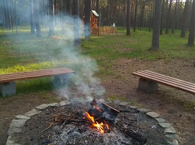 Lesniczowka-wdzydze Pe El *