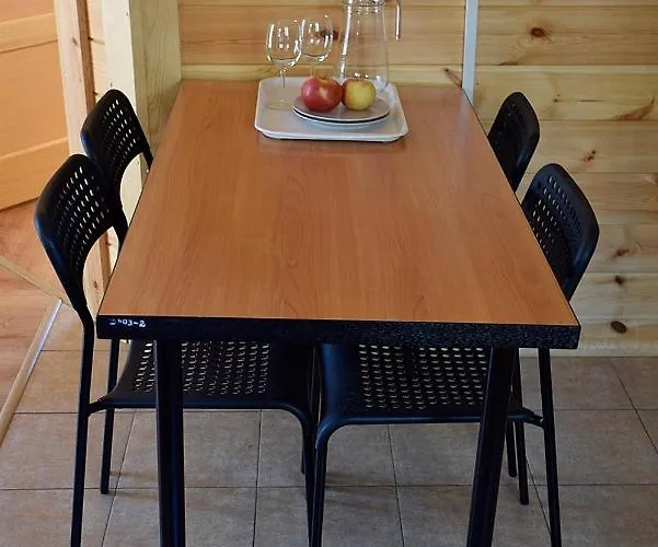 Lesniczowka-wdzydze Pe El 山林小屋